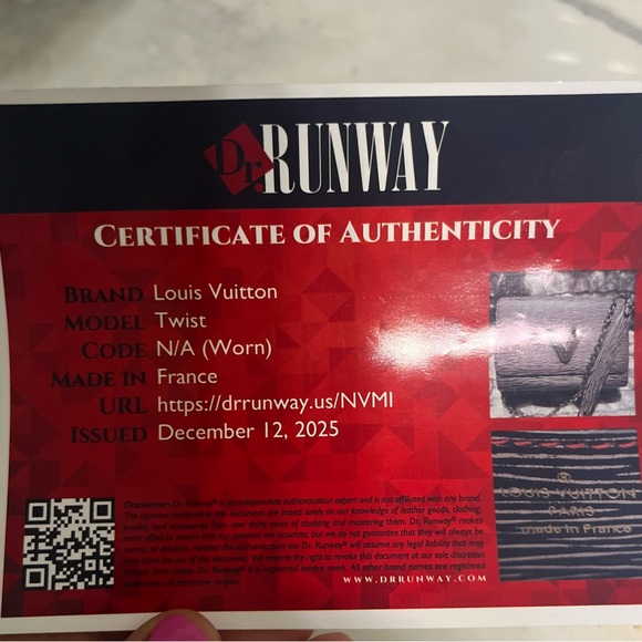 Louis Vuitton Navy & White Epi MM Twist Chain Shoulder/Crossbody Bag - Picture 10 of 10